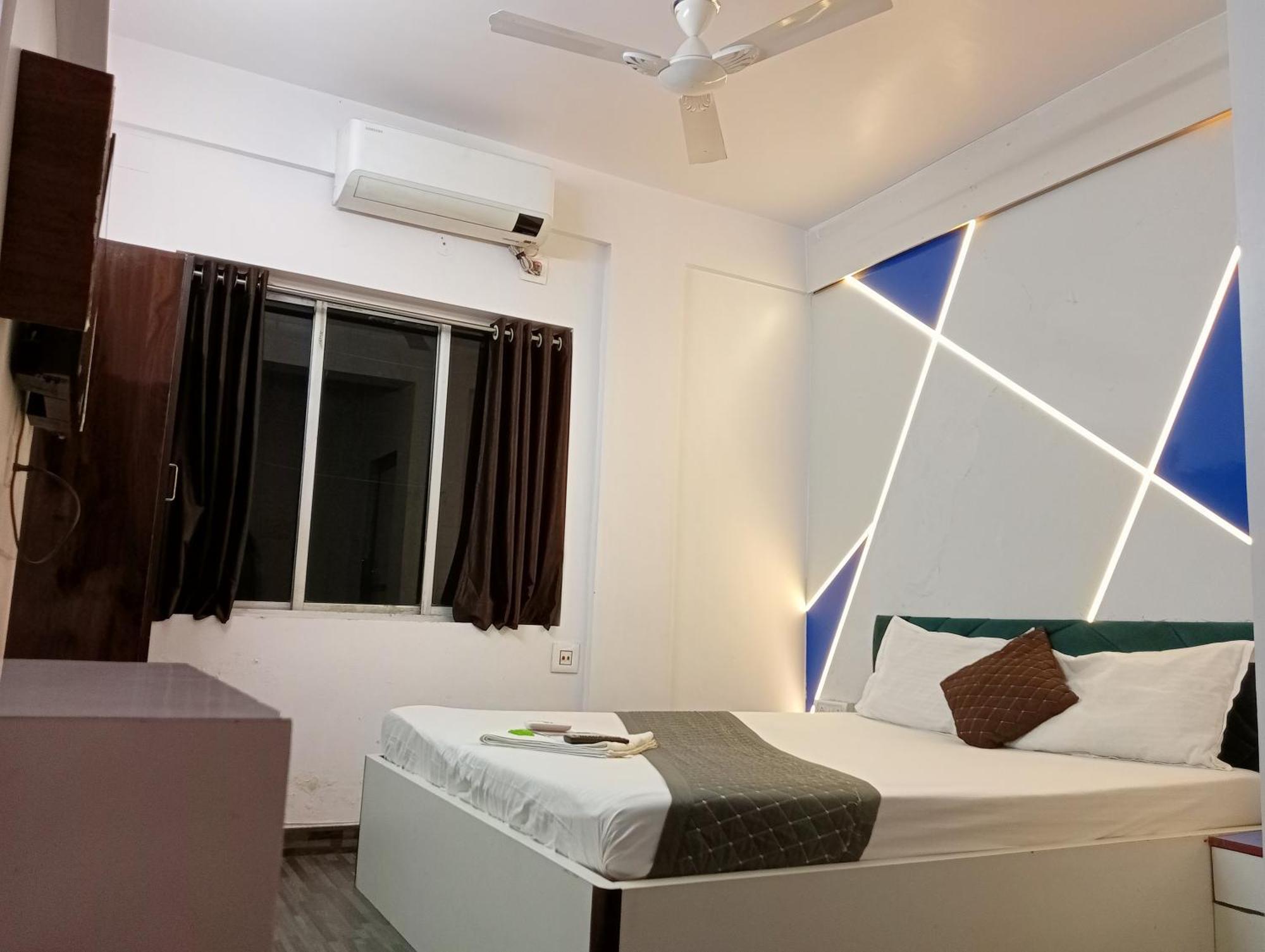 Hotel Green Leaf Calcutta Buitenkant foto
